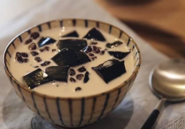 冰轩龟苓膏奶茶