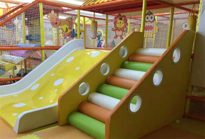 淘氣堡定制加盟