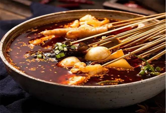 串串香麻辣烫店