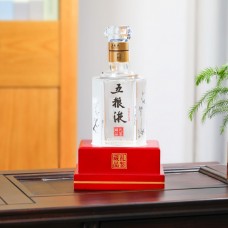 五粮液白酒