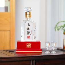 五粮液白酒