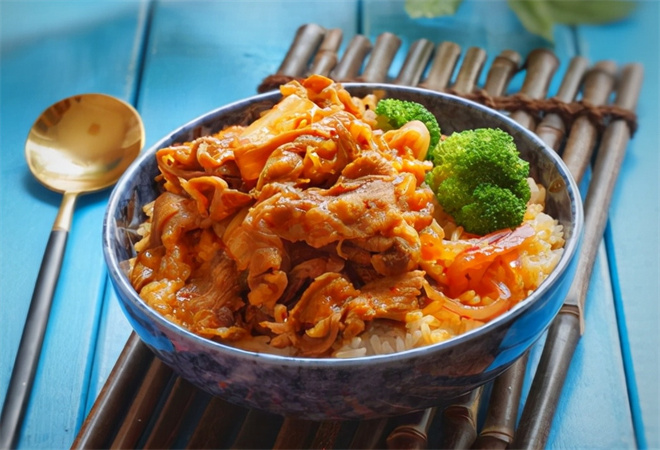 肥牛飯加盟