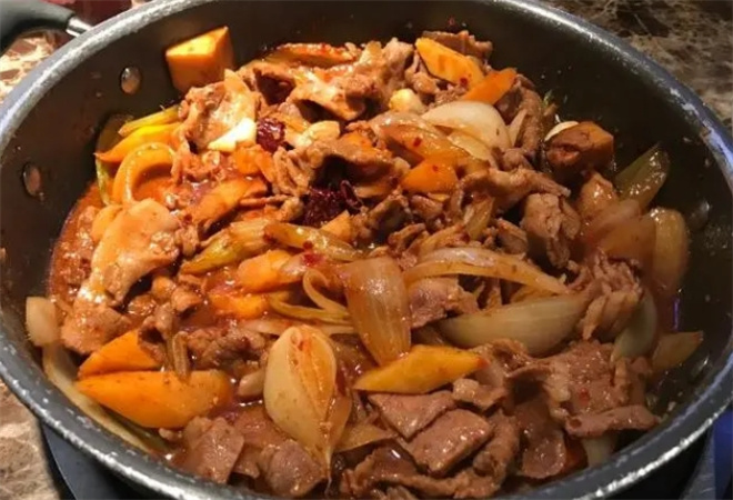 一味燜鮮圣燜鍋加盟