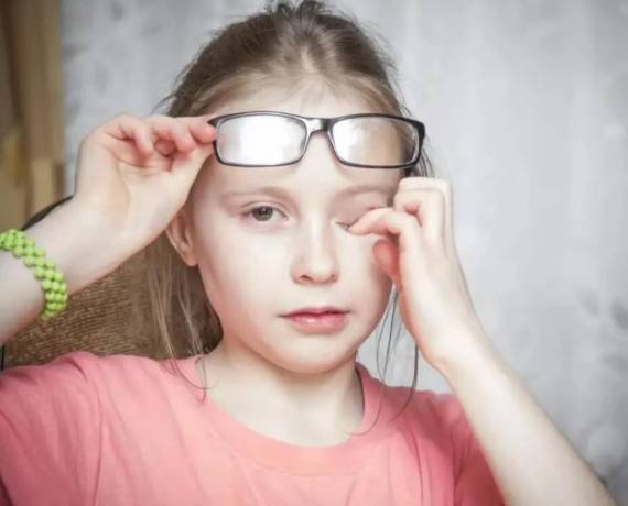儿童眼镜