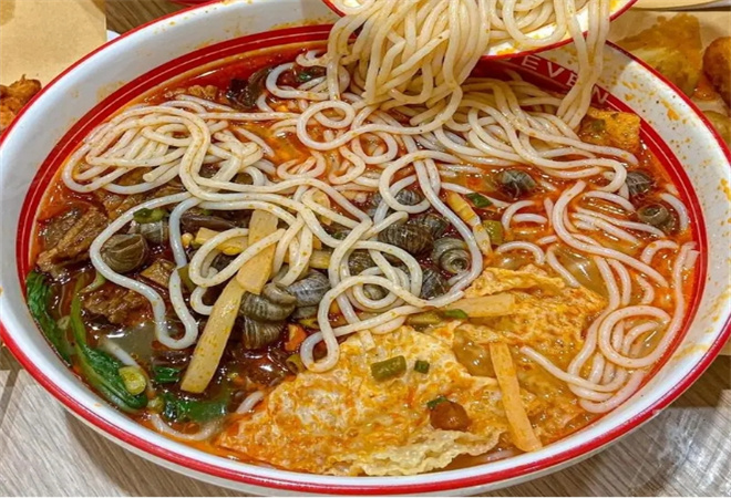 螺三歲螺螄粉加盟