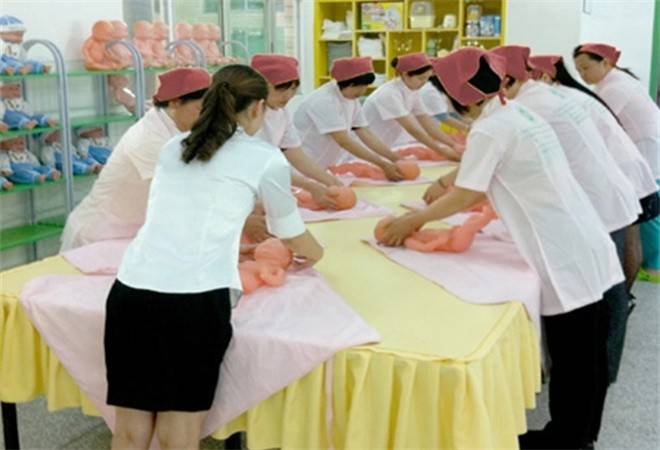 育婴师培训