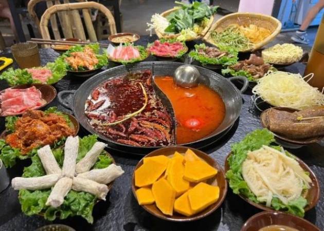 重庆地摊火锅