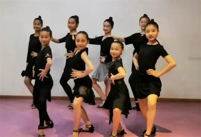 拉丁舞培训机构