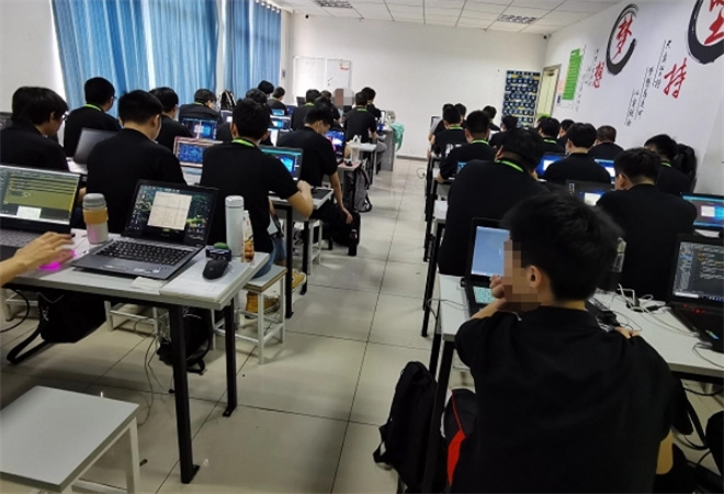 成人職業(yè)資格證代理加盟