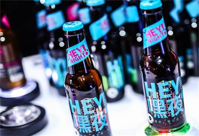 嘿夜猫吧小酒馆