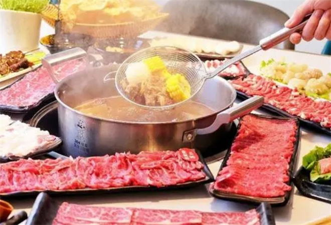 特色牛肉火鍋加盟
