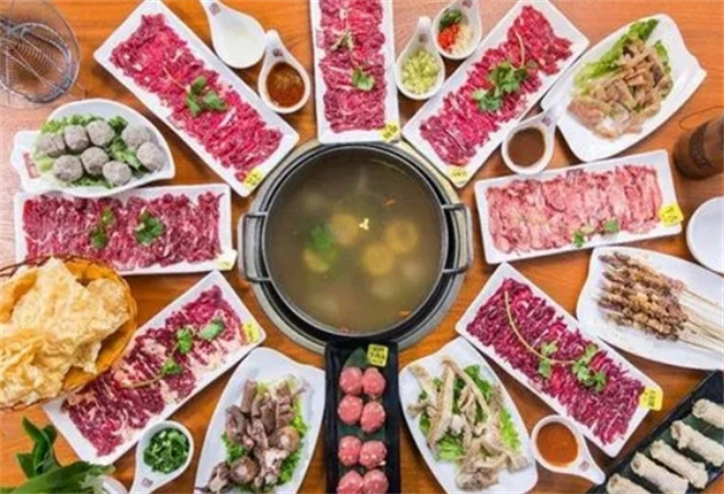 特色牛肉火鍋加盟