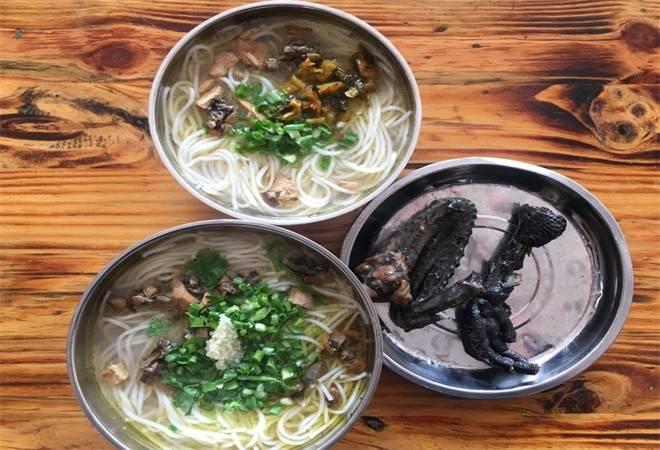 云滋味土鸡米线
