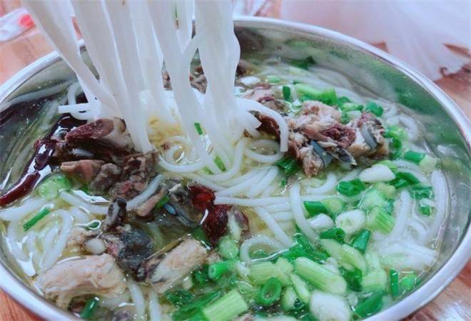 云滋味土鸡米线