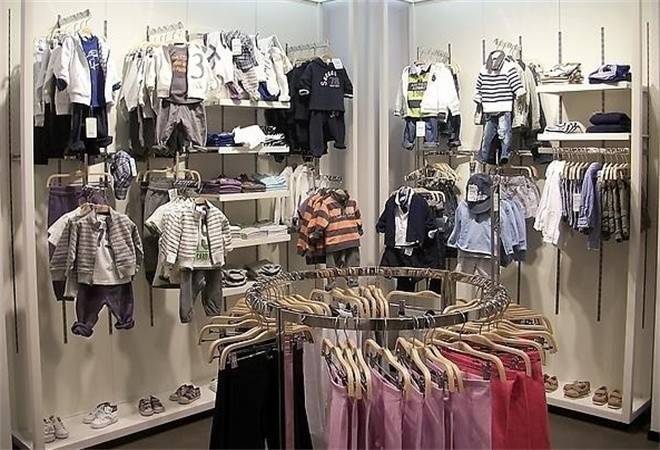 儿童服饰折扣店