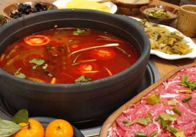 山万山贵州酸汤牛肉火锅