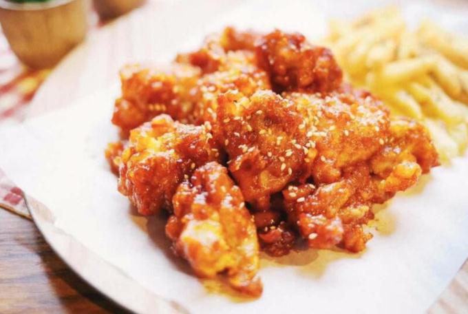 皮歐尼黃油芝士炸雞 皮歐尼黃油芝士炸雞