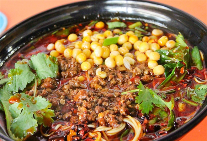 豌豆炸酱面 豌豆炸酱面