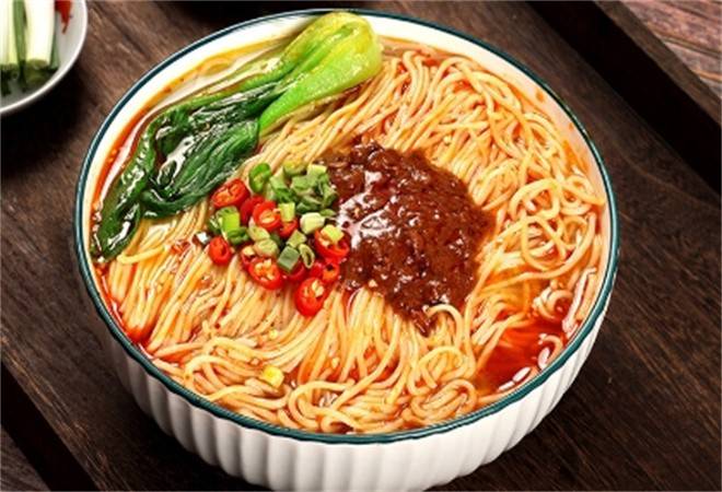 香辣担担面
