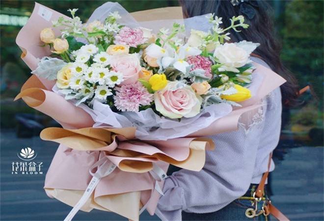 花果盒子鲜花店