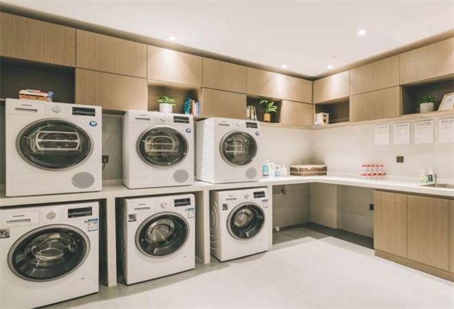 24小时自助洗衣店