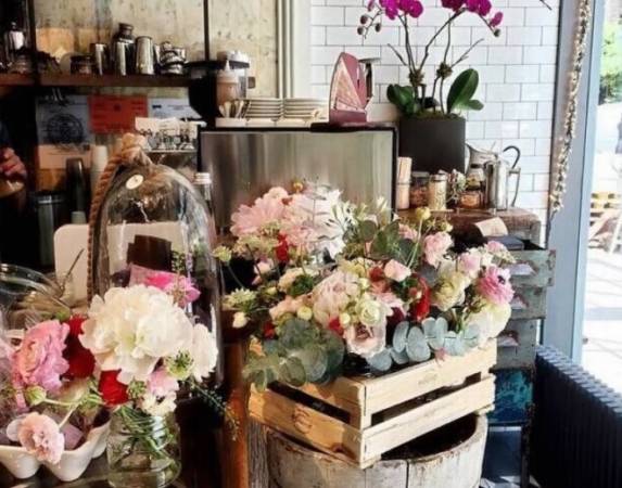 艾比嘉尔轻奢花店