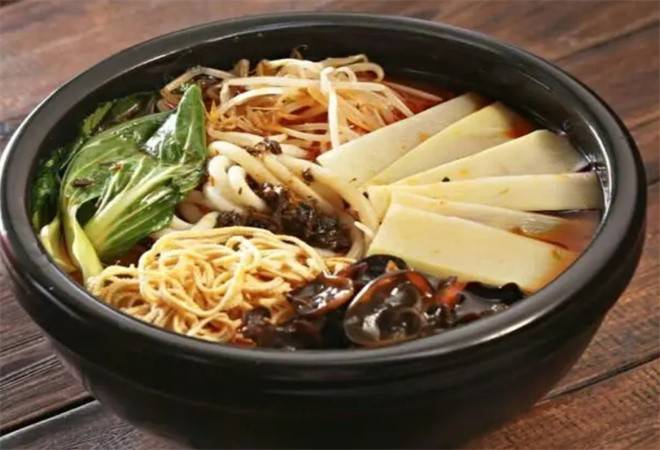 云满鲜过桥米线