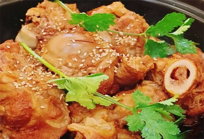 骨王家自助酱大骨加盟