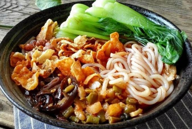 桂柳人家螺螄粉加盟