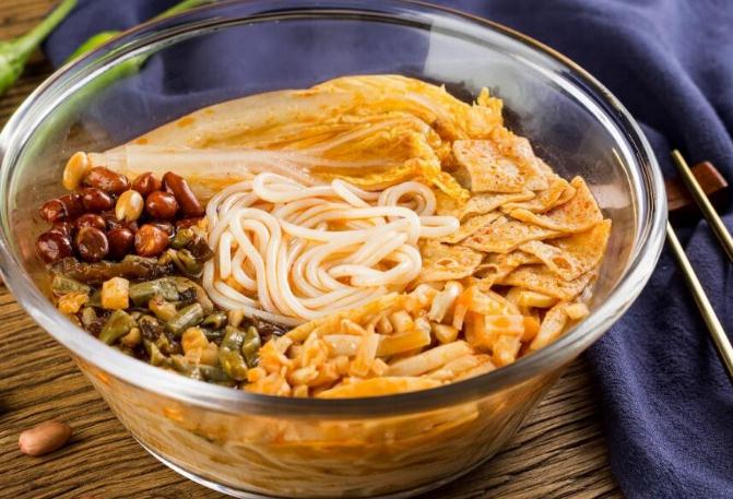 桂柳人家螺螄粉加盟