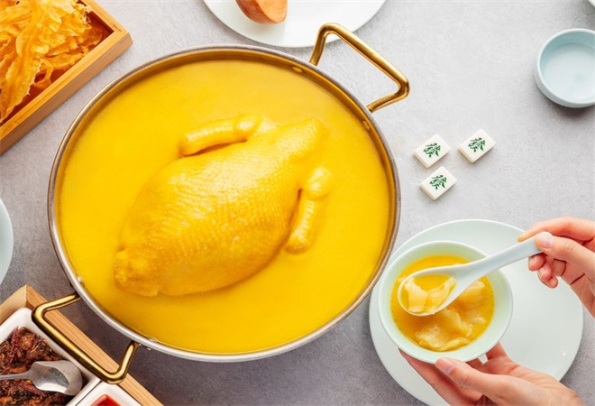 領(lǐng)鮮天下花膠雞