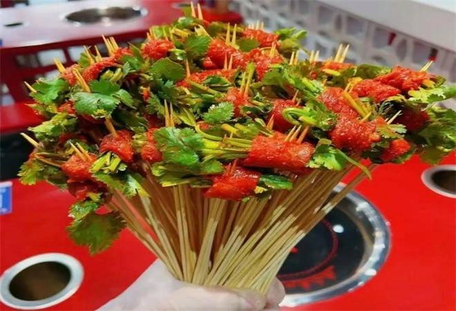 喜本喜牛肉火锅串串