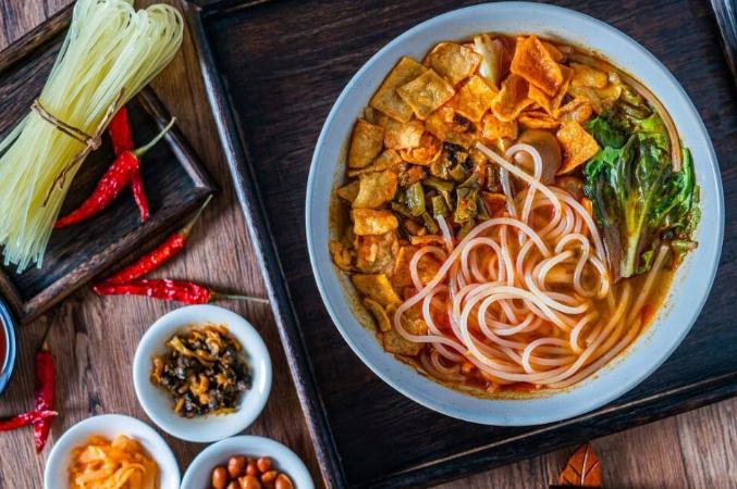 螺小妹螺螄粉加盟