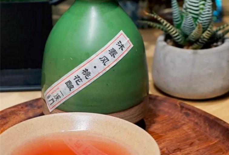 一溪月小酒馆 一溪月小酒馆