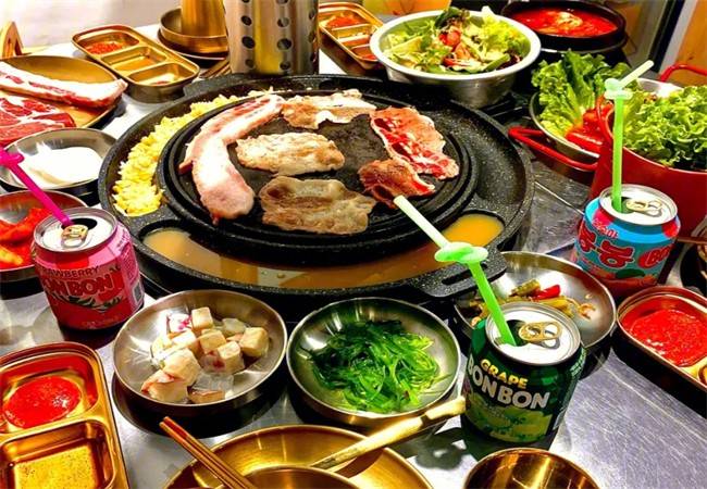 正宗韩式烤肉店