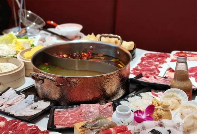 鑫潮鲜切牛肉自助火锅