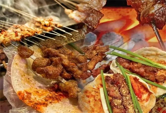 樊千翻两元签炭火烤肉