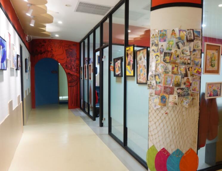 艺术伞国际儿童艺术中心