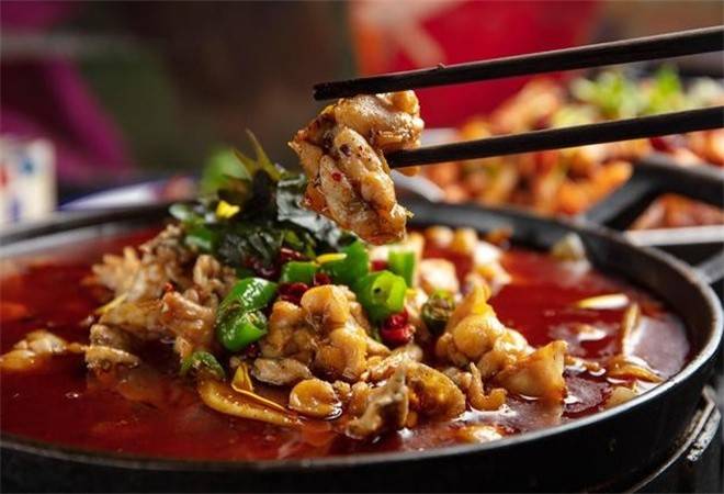 渔滋香鱼蛙火锅