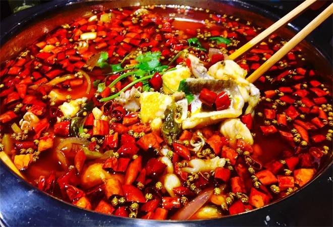 渔滋香鱼蛙火锅