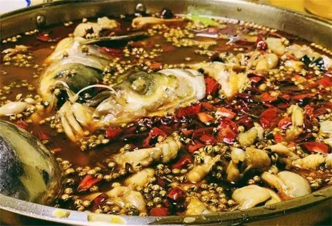 渔滋香鱼蛙火锅