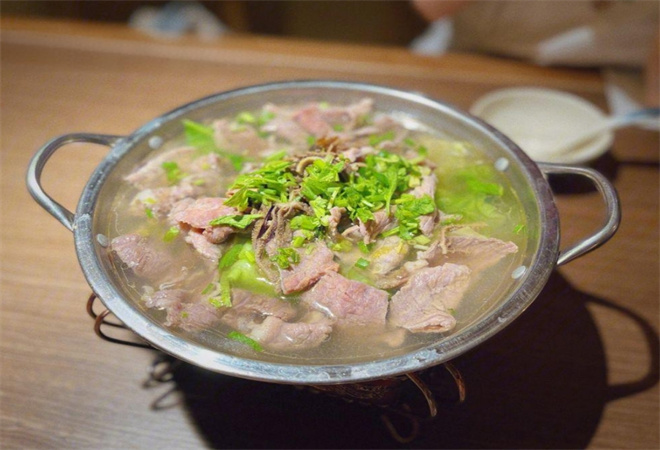 炊大媽蹺腳牛肉