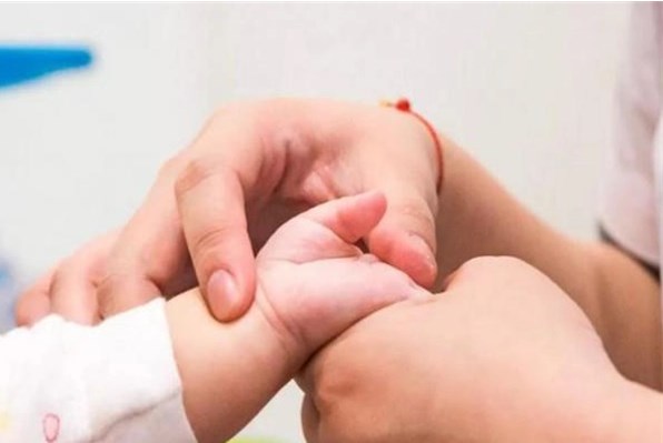 蓓靈童小兒推拿