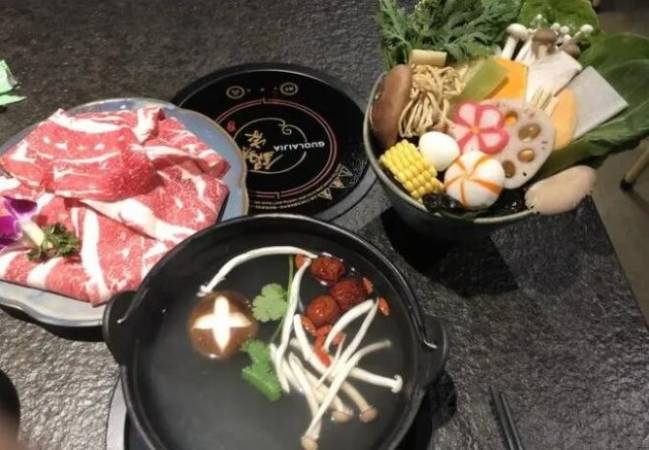 涮涮演绎自助小火锅