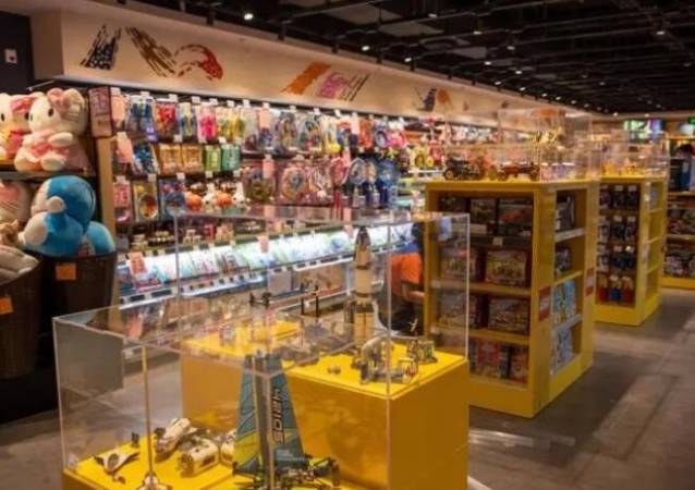 不二拾光潮玩店