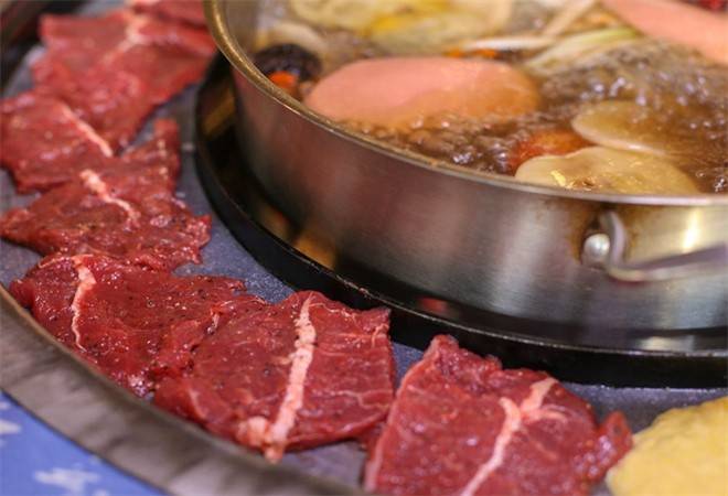 牧鼎牛火锅烤肉