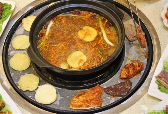 牧鼎牛火锅烤肉