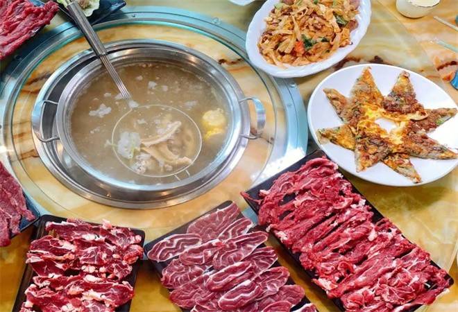 牧鼎牛火锅烤肉