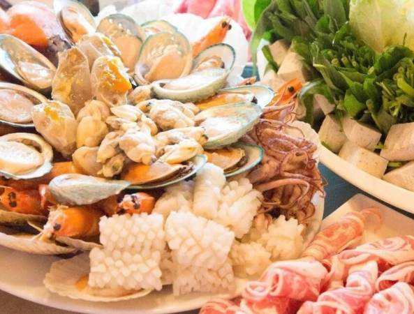 山海盟海鲜烤肉自助餐