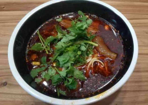 六十三舍牛肉面